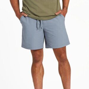 Life is Good Men's Solid Everyday Short